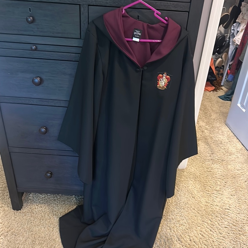 Black and Burgundy Wizard Robe with Crest- authentic Universal Studios